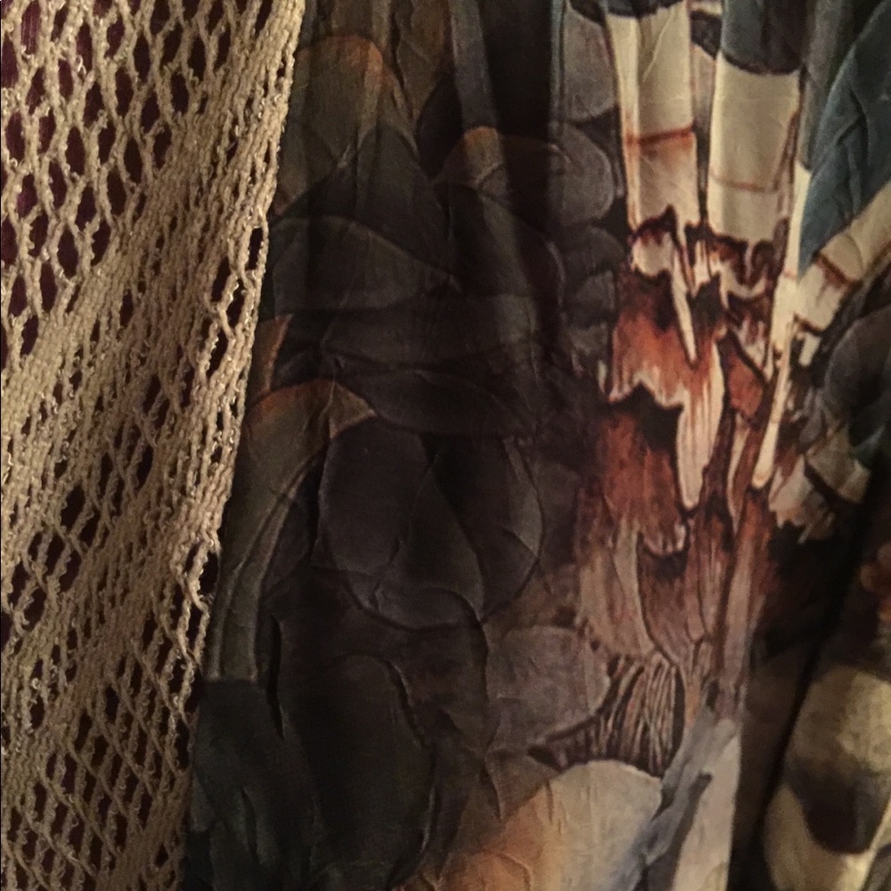 Coverup - Picture 5 of 5